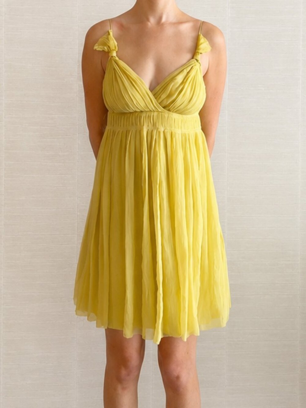 Club Monaco Yellow Crinkle Chiffon Empire Waist Mini Dress | Size 4